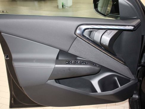 Certified 2025 BMW X3 xDrive30i w/ Convenience Package image 11