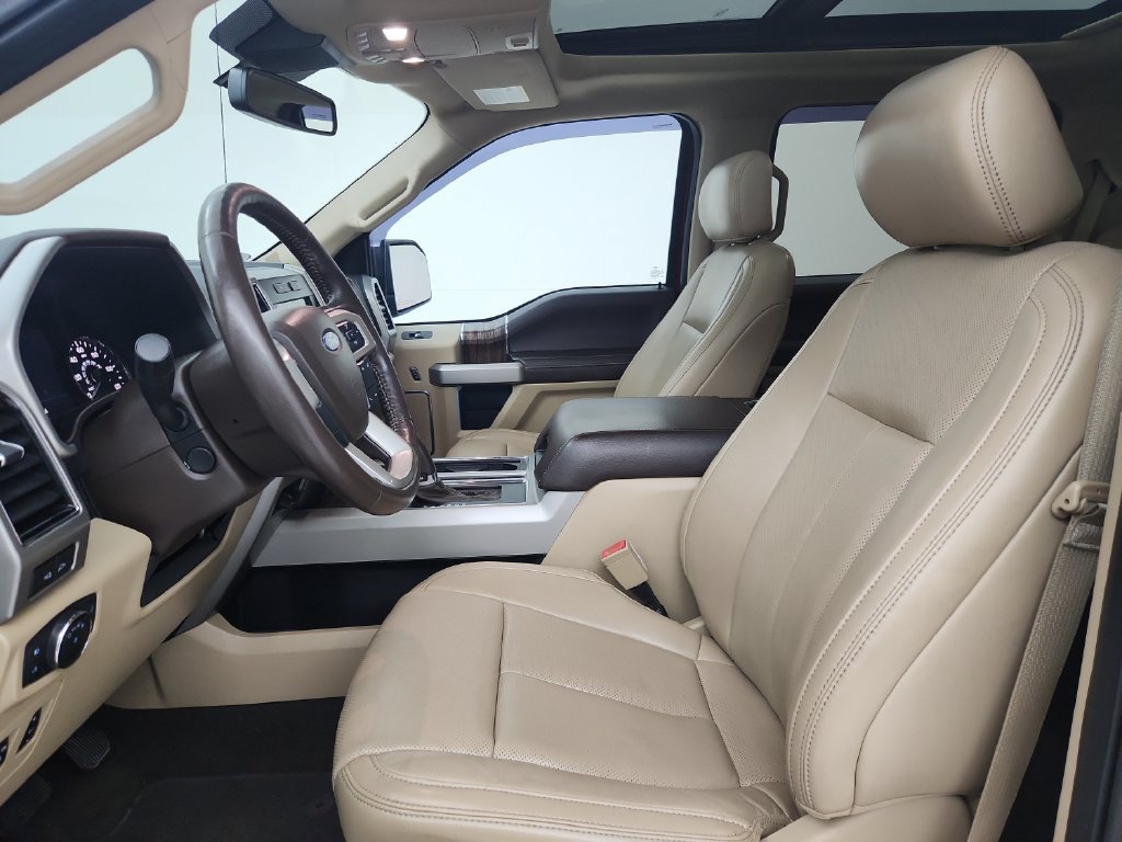Used 2018 Ford F150 Lariat w/ Equipment Group 502A Luxury AWD/4WD image 19