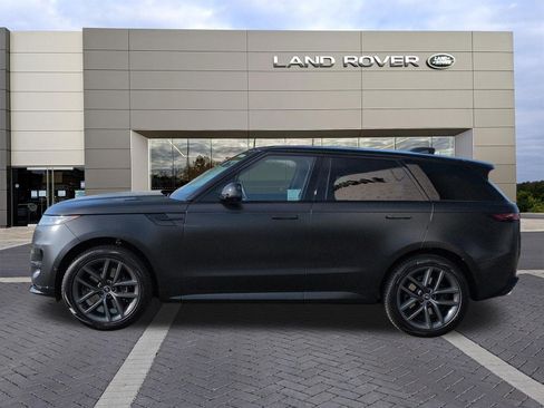 Certified 2025 Land Rover Range Rover Sport Dynamic SE AWD/4WD image 8
