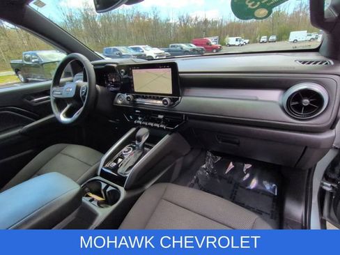 Certified 2023 Chevrolet Colorado LT w/ LT Convenience Package II AWD/4WD image 30