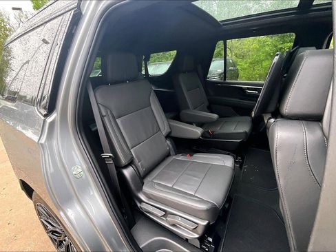 New 2026 Chevrolet Tahoe Z71 w/ Z71 Off-Road Package AWD/4WD image 22