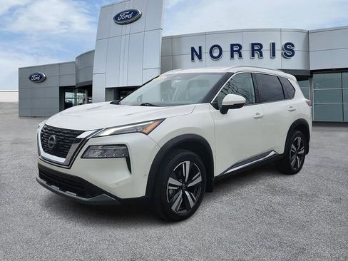 Used 2023 Nissan Rogue SL w/ SL Premium Package AWD/4WD image 2