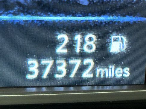 Used 2019 Nissan Sentra SV FWD image 11