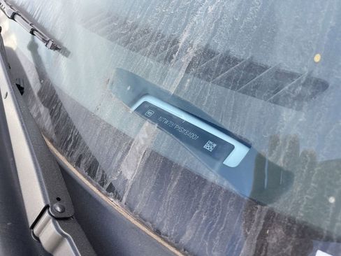 New 2025 GMC Savana 2500 Extended w/ Driver Convenience Package image 34