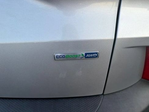 Used 2020 Ford Escape SE AWD/4WD image 12