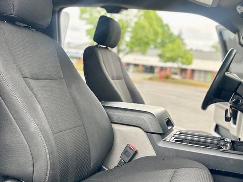 Used 2018 Ford F150 XL w/ Equipment Group 101A Mid AWD/4WD image 5
