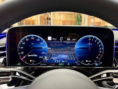 New 2026 Mercedes-Benz E 53 AMG e 4MATIC Sedan image 19