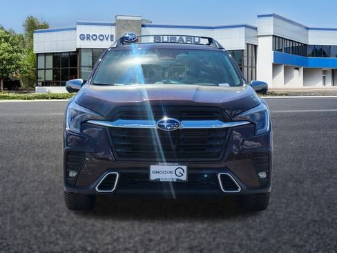 Used 2023 Subaru Ascent Touring AWD/4WD image 8