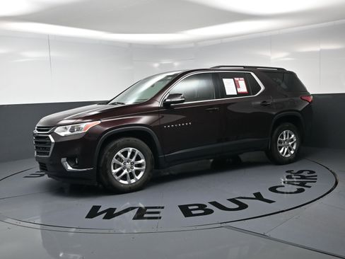 Used 2020 Chevrolet Traverse LT FWD image 6