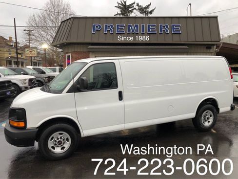 Used 2015 GMC Savana 2500 G2500 image 1