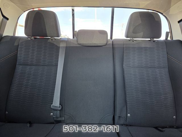 Used 2018 Toyota Tacoma SR5 RWD image 11