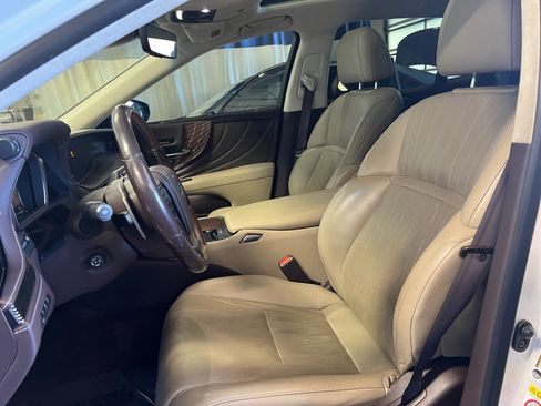 Used 2018 Lexus LS 500 AWD image 24