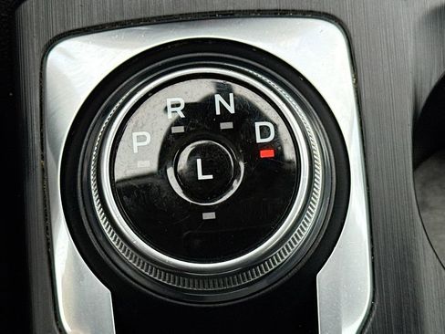 Used 2022 Ford Escape SEL image 24