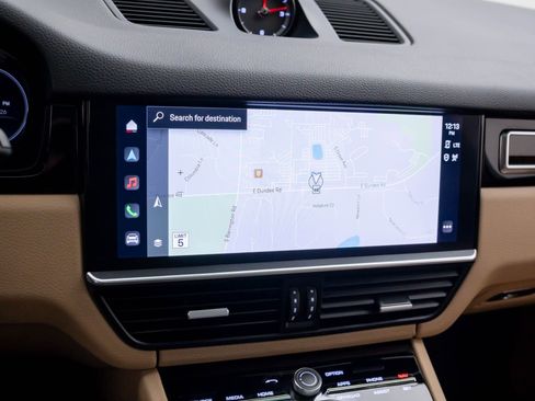 Certified 2023 Porsche Cayenne image 27