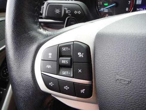 Used 2021 Ford Explorer Limited w/ Hybrid Equipment Group 310A AWD/4WD image 34