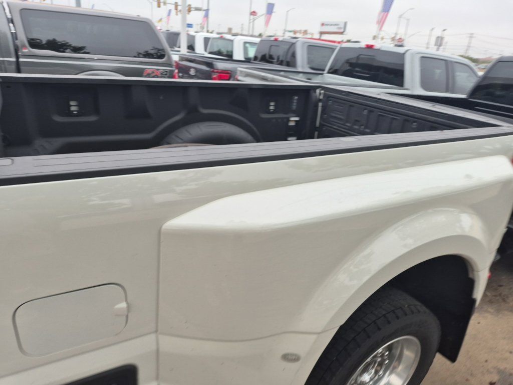 Used 2024 Ford F450 Limited AWD/4WD image 13