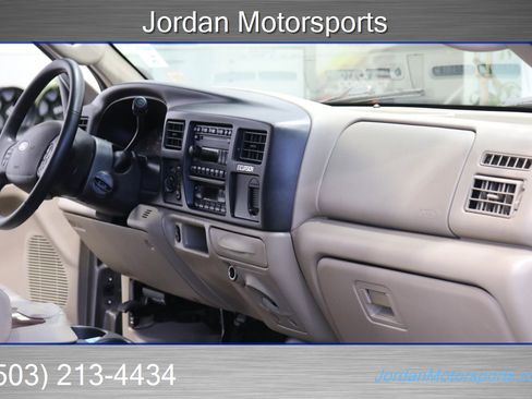 Used 2005 Ford Excursion Limited image 87