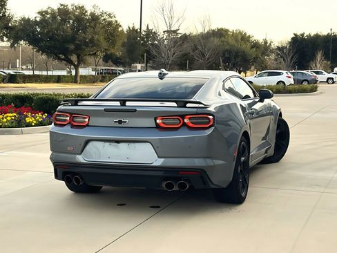 Used 2021 Chevrolet Camaro SS image 7