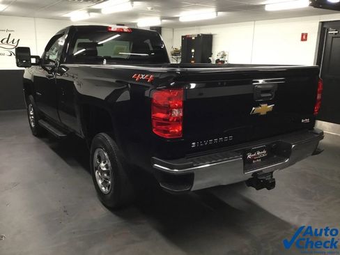 Used 2019 Chevrolet Silverado 2500 W/T w/ WT Convenience Package AWD/4WD image 7