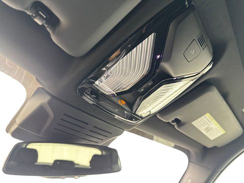 Used 2024 BMW X5 xDrive40i w/ Parking Assistance Package AWD/4WD image 74