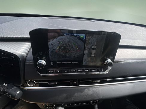 Used 2024 Mitsubishi Outlander SE image 21