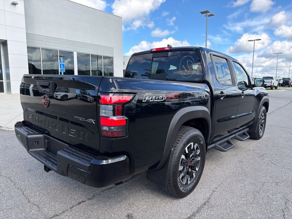 Used 2023 Nissan Frontier PRO-4X w/ Pro Convenience Package AWD/4WD image 8