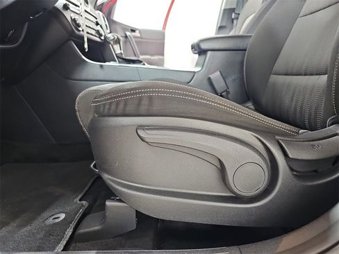 Used 2021 Kia Sportage LX image 34