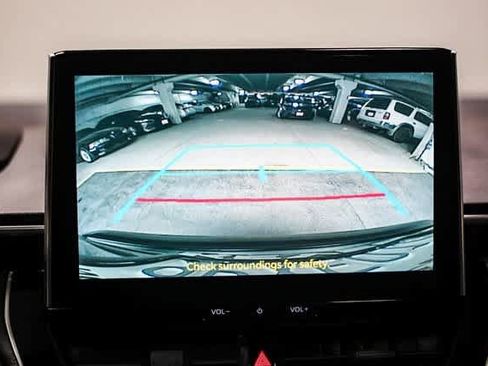 Certified 2025 Toyota Corolla SE image 26