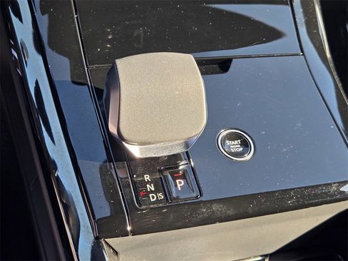 Certified 2024 Land Rover Range Rover Sport Dynamic SE image 20