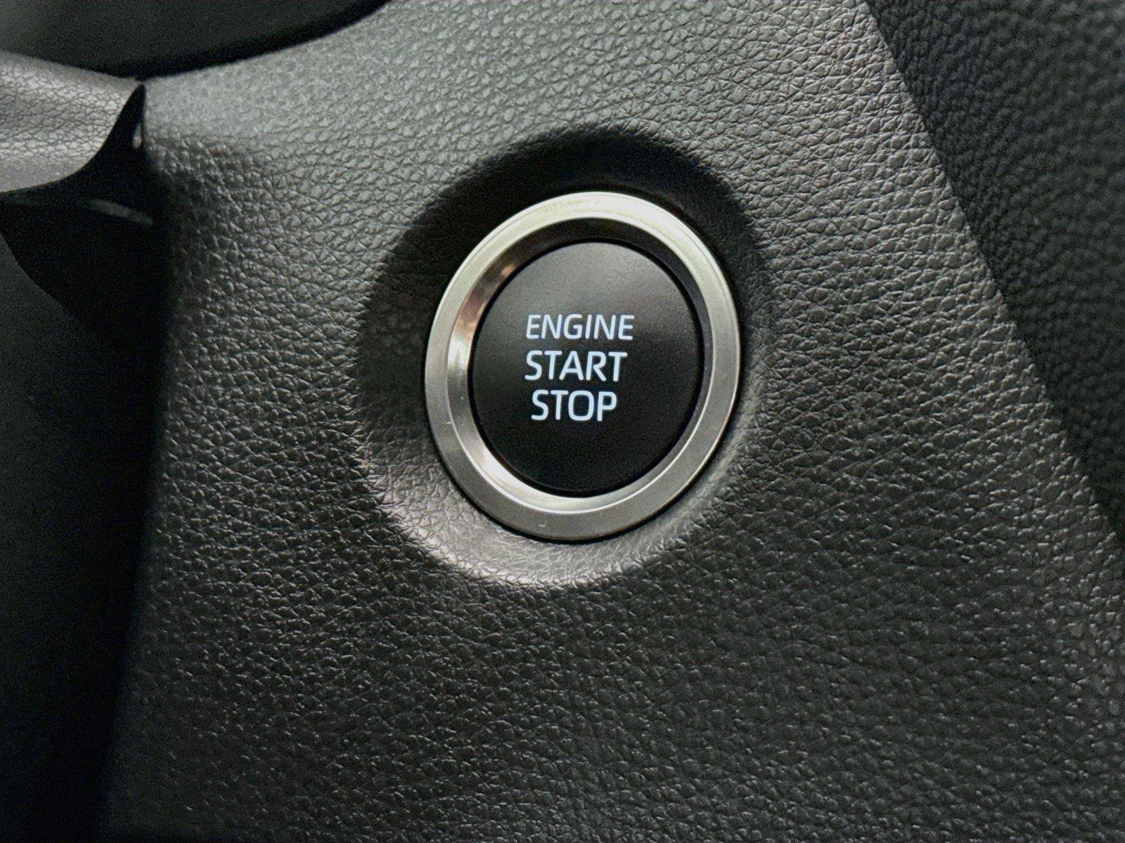 Certified 2026 Toyota Corolla SE w/ SE Package FWD image 20