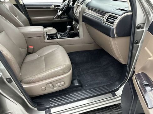 Used 2021 Lexus GX 460 Luxury image 27