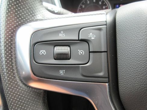 Used 2022 Chevrolet Blazer LT FWD image 24