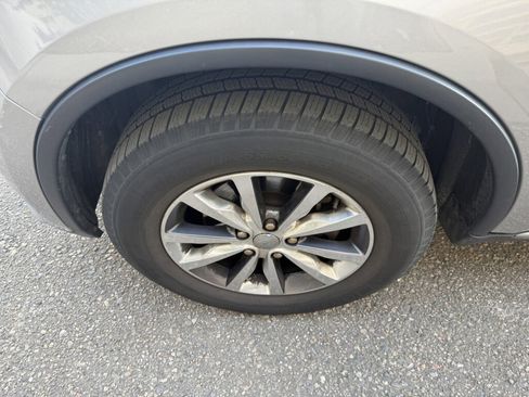 Used 2016 Dodge Durango Limited image 35