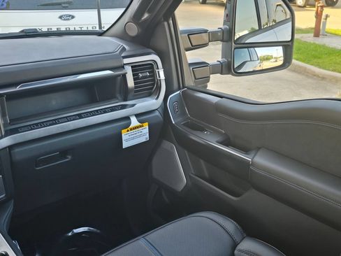New 2026 Ford F250 Platinum AWD/4WD image 36