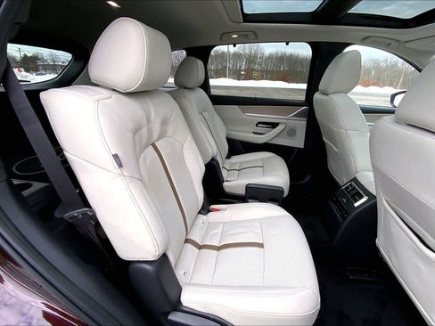 Used 2024 MAZDA CX-90 Plug-In Hybrid w/ Premium Plus image 20