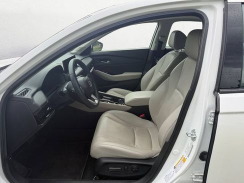 Used 2025 Honda Accord Touring image 9