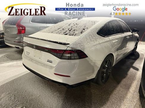 Used 2023 Honda Accord Sport image 4