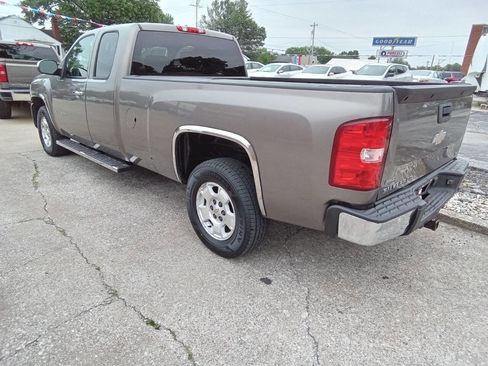 Used 2011 Chevrolet Silverado 1500 LT w/ All-Star Edition AWD/4WD image 10
