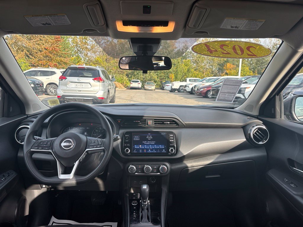 Certified 2024 Nissan Kicks SV FWD image 14