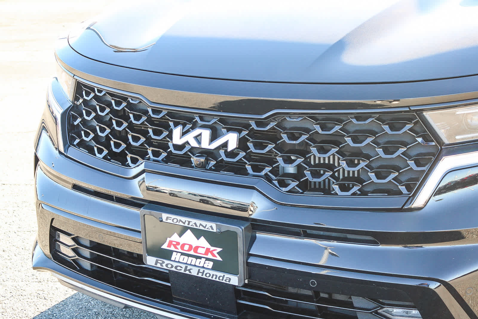 Used 2023 Kia Sorento SX AWD/4WD image 11