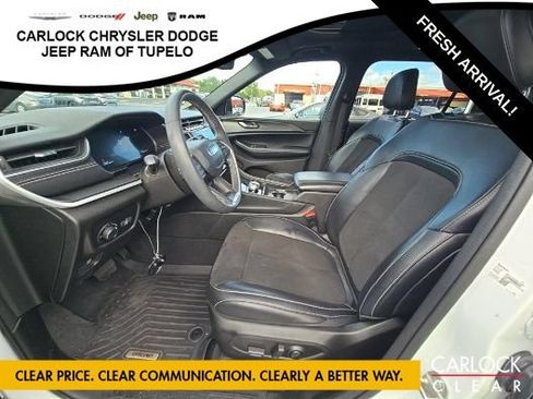 Used 2024 Jeep Grand Cherokee L Altitude RWD image 6