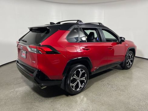 Certified 2023 Toyota RAV4 XSE w/ Weather Package AWD/4WD image 3