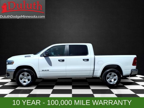 New 2026 RAM 1500 Big Horn AWD/4WD image 2