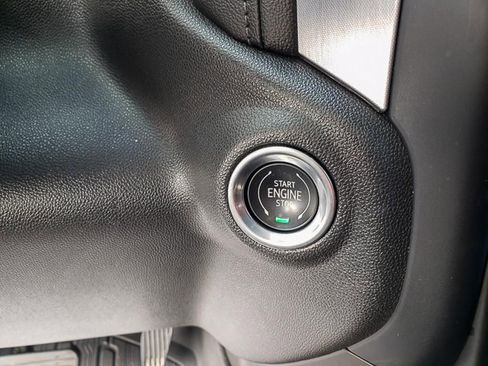 Used 2021 GMC Sierra 1500 Elevation image 16