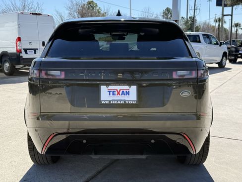 Used 2022 Land Rover Range Rover Velar R-Dynamic S image 6