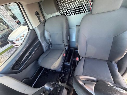 Used 2018 Nissan NV200 S FWD image 15
