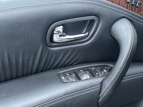 Used 2020 Nissan Armada SL w/ Premium Package image 14