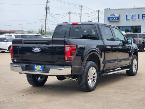 Used 2025 Ford F150 Lariat w/ Equipment Group 502A High AWD/4WD image 3