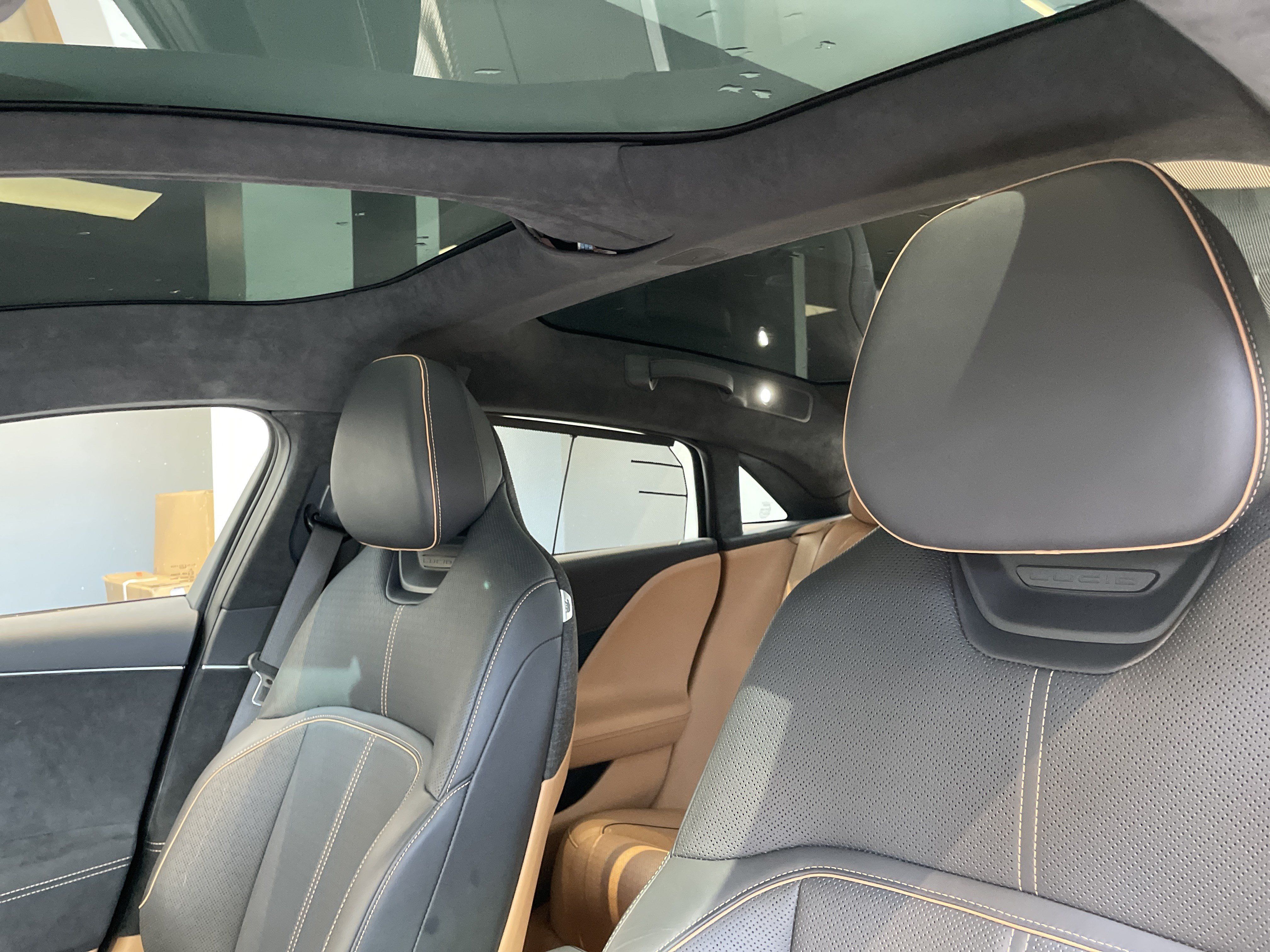 Used 2022 Lucid Air Grand Touring AWD/4WD image 32