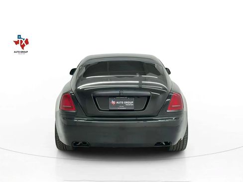 Used 2014 Rolls-Royce Wraith image 7